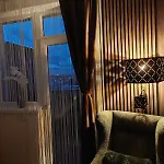 Panoramic Floor Retreat With Sky Views Apartment