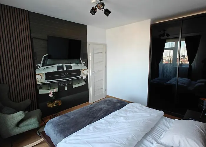 Panoramic Floor Retreat With Sky Views Apartmán *