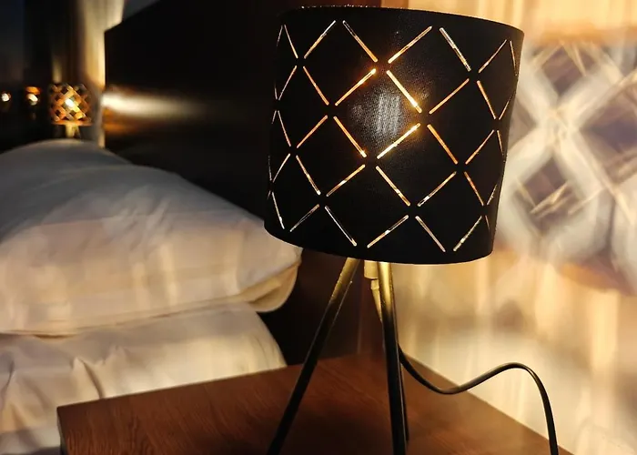 Panoramic Floor Retreat With Sky Views * Temešvár