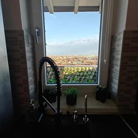 Panoramic Floor Retreat With Sky Views 蒂米什瓦拉